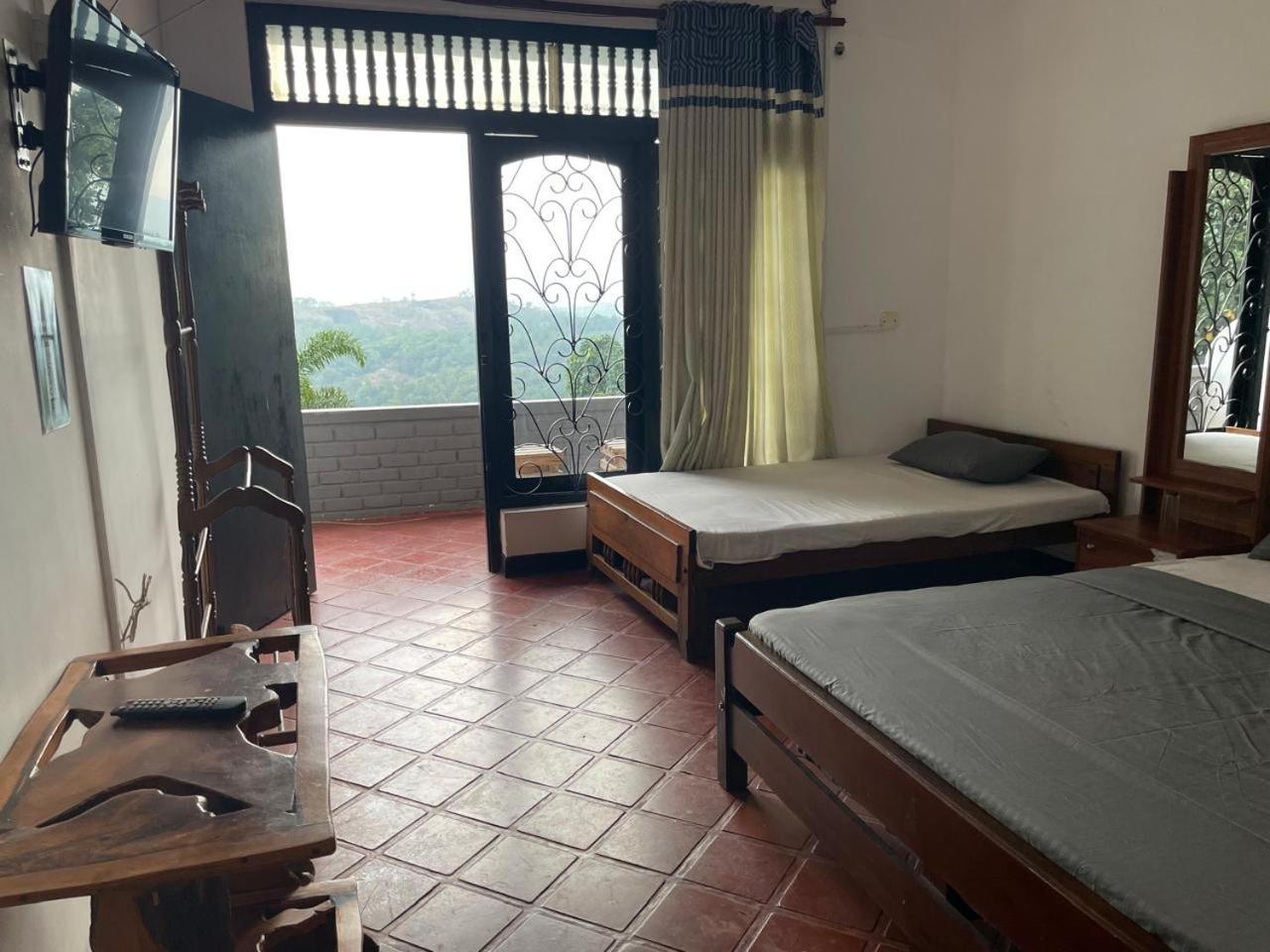 Kandy Gem Inn Blue Hotel Εξωτερικό φωτογραφία