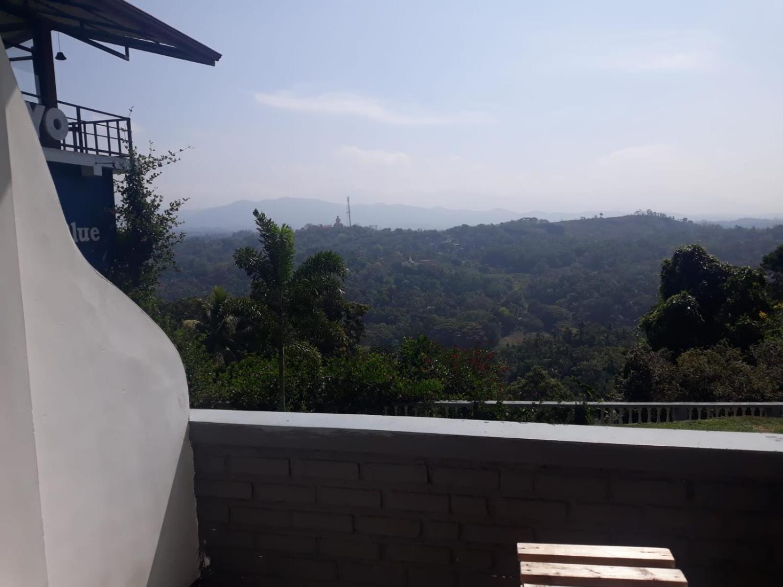 Kandy Gem Inn Blue Hotel Εξωτερικό φωτογραφία